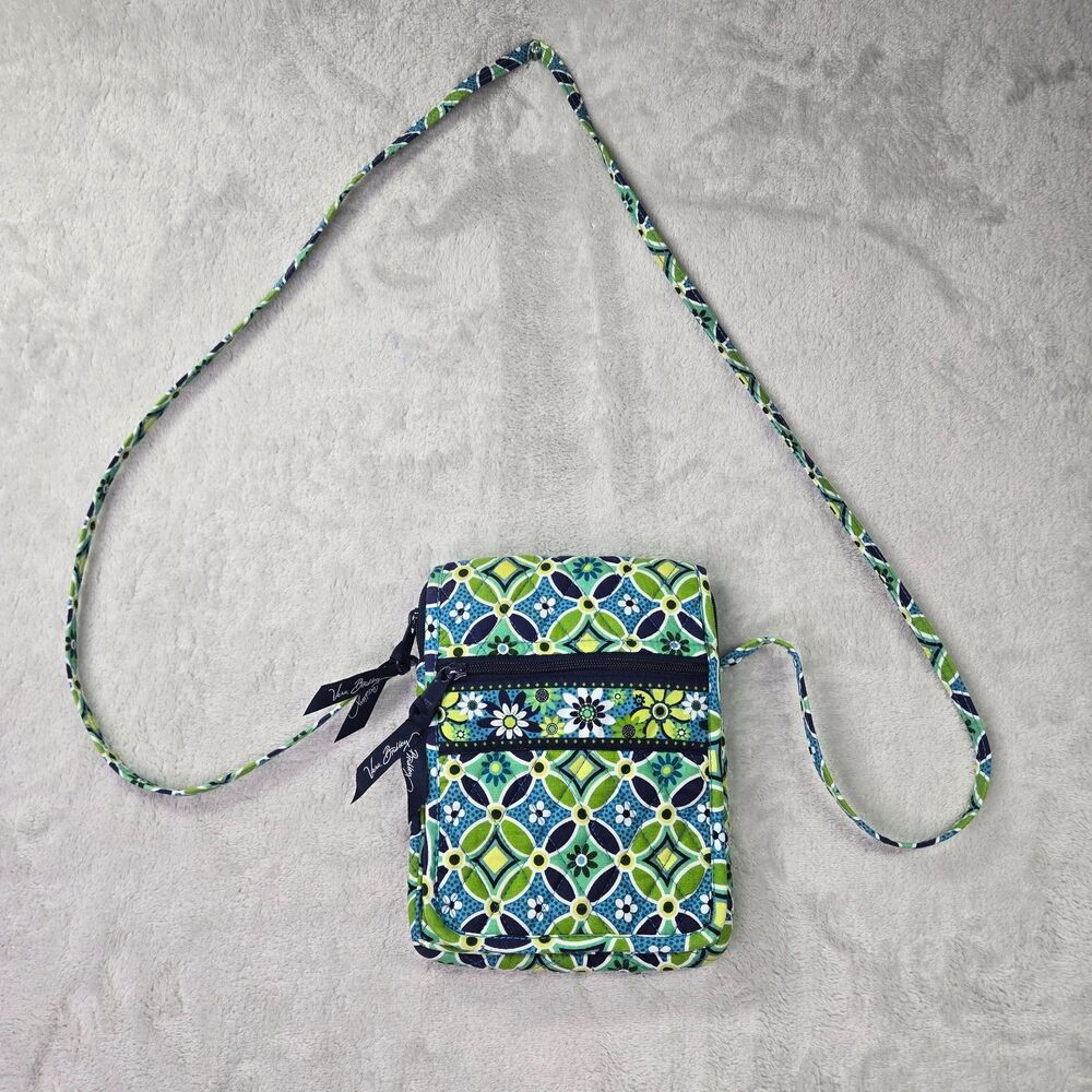 Vera Bradley Betsy Daisy Hipster Crossbody Bag Tote Purse Blue Green Retired